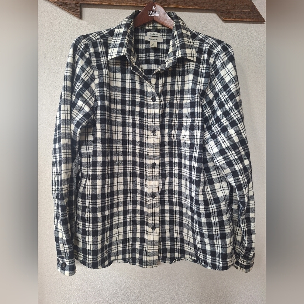 L.L Bean Black Ivory Plaid Flannel Button-down Relaxed Fit Womens M